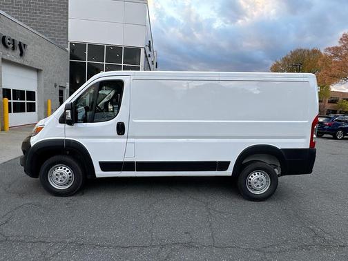 2026 RAM ProMaster 1500 Low Roof