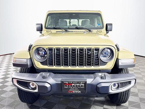 41 2026 Jeep Gladiator Sport