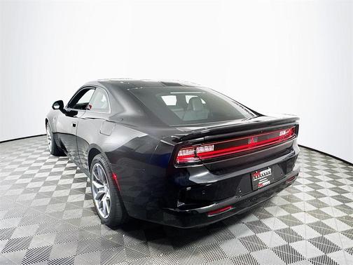 2025 Dodge Charger Daytona Scat Pack