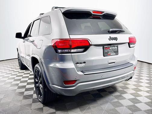 2020 Jeep Grand Cherokee Altitude