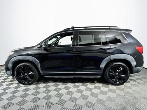 Crystal Black Pearl 2019 Honda Passport Elite