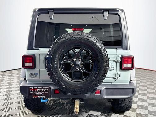 Earl Clearcoat 2024 Jeep Wrangler 4xe Sport