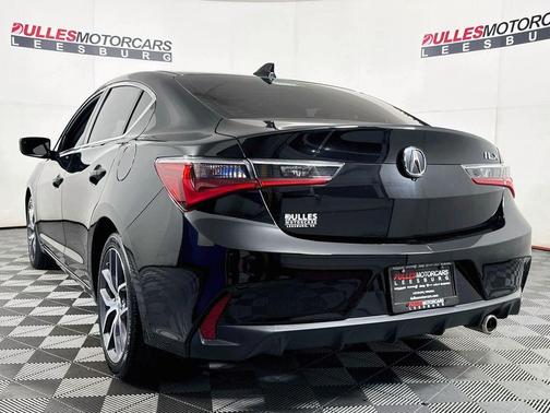 Majestic Black Pearl 2020 Acura ILX Premium Package
