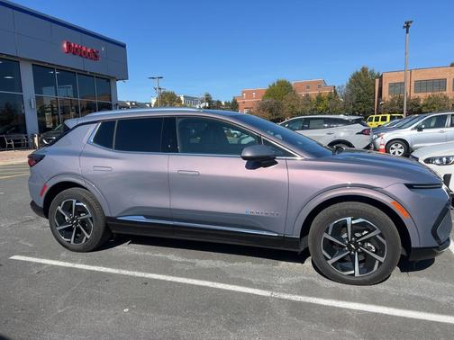 2024 Chevrolet Equinox EV LT