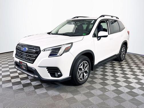 2022 Subaru Forester Premium