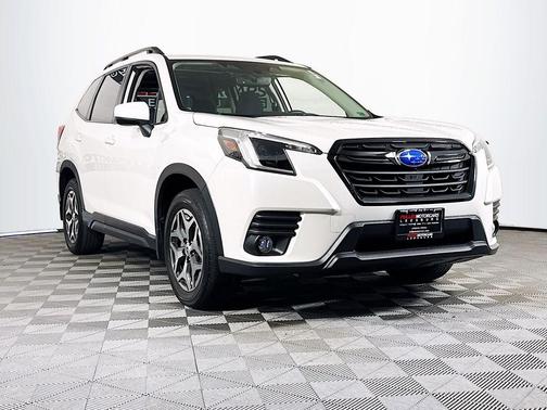 2022 Subaru Forester Premium