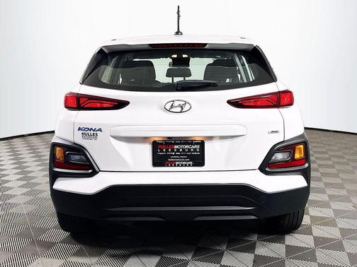 2021 Hyundai KONA SE