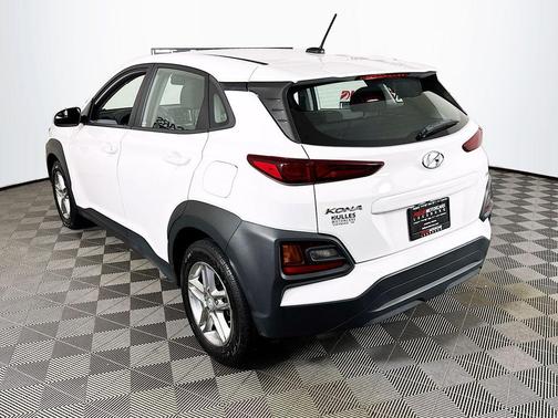 2021 Hyundai KONA SE
