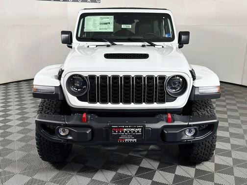 Bright White Clearcoat 2026 Jeep Wrangler Rubicon