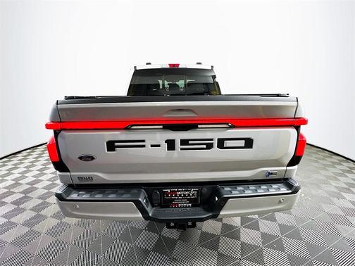 2023 Ford F-150 Lightning LARIAT