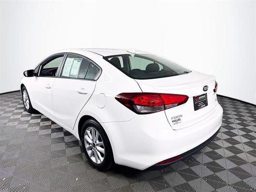 2017 Kia Forte S