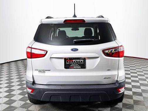 Moondust Silver Metallic 2018 Ford EcoSport SE