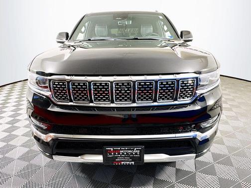 2022 Jeep Grand Wagoneer Series II