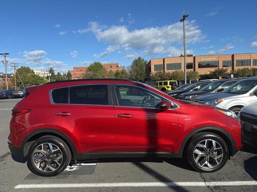 2020 Kia Sportage EX