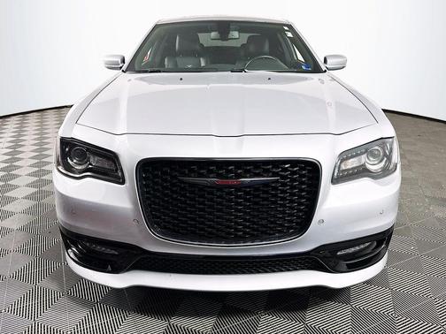 2022 Chrysler 300 S