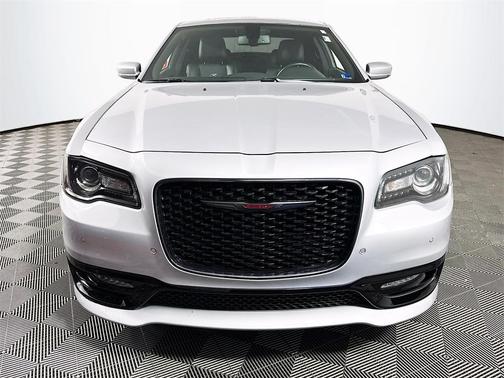 2022 Chrysler 300 S