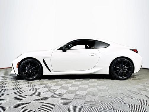 2023 Toyota GR86 Premium