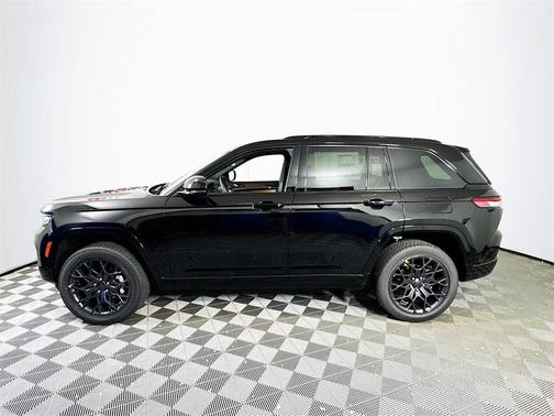 2025 Jeep Grand Cherokee Summit