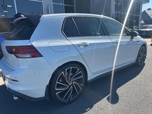 2023 Volkswagen Golf GTI 2.0T Autobahn
