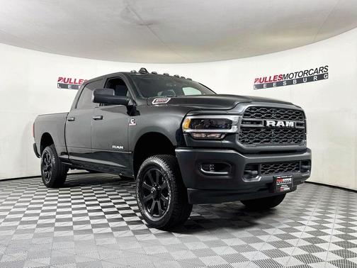 Diamond Black 2022 RAM 2500 Tradesman