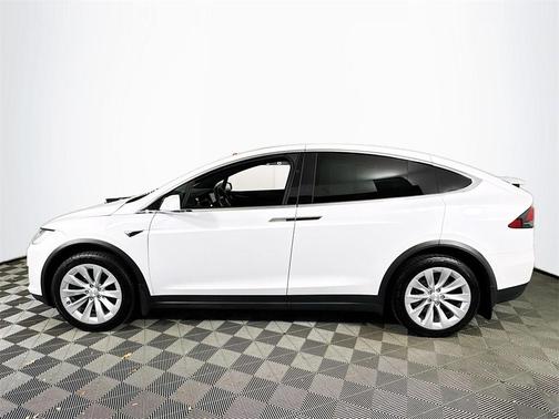 2021 Tesla Model X Long Range Plus