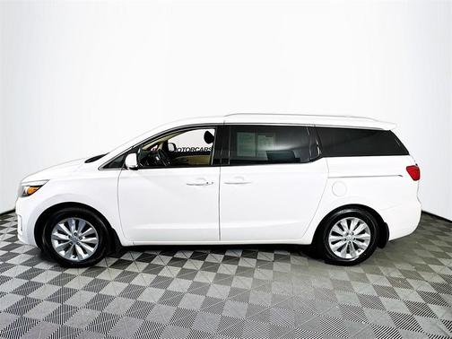 2016 Kia Sedona EX
