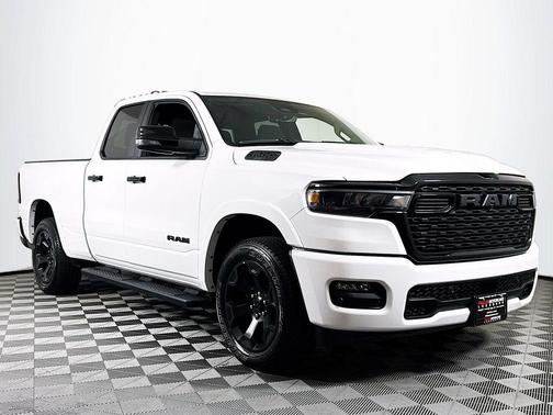 Bright White Clearcoat 2025 RAM 1500 Big Horn/Lone Star