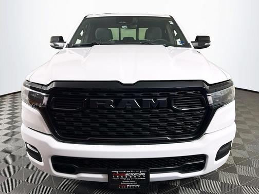 Bright White Clearcoat 2025 RAM 1500 Big Horn/Lone Star