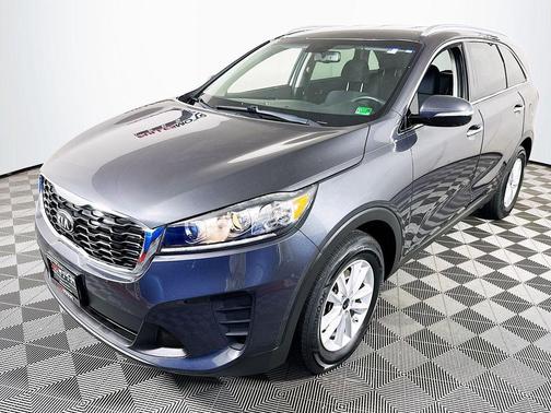 Platinum Graphite 2019 Kia Sorento LX