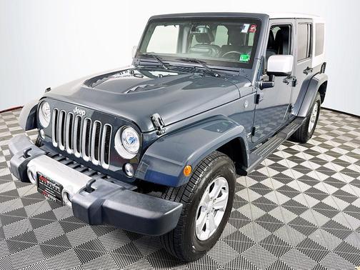 Rhino Clear Coat 2017 Jeep Wrangler Unlimited Sahara