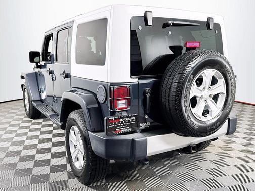 Rhino Clear Coat 2017 Jeep Wrangler Unlimited Sahara