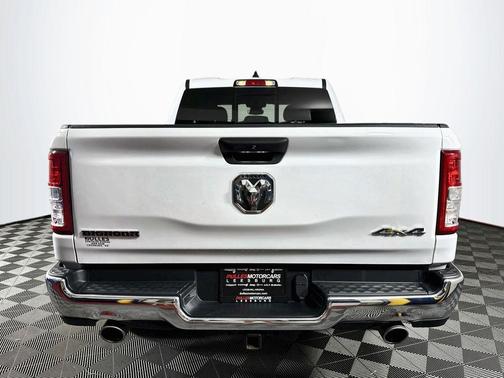 Bright White Clearcoat 2023 RAM 1500 Big Horn