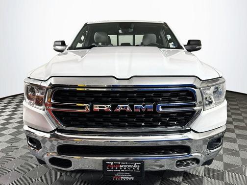 Bright White Clearcoat 2023 RAM 1500 Big Horn