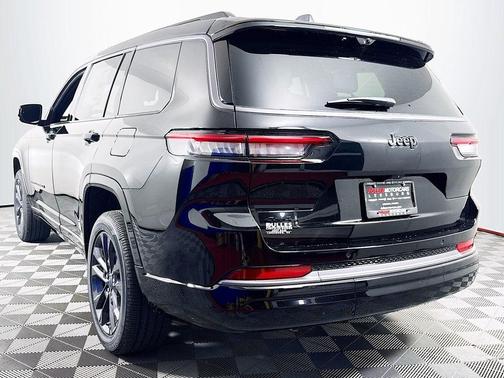 Diamond Black 2026 Jeep Grand Cherokee L Limited
