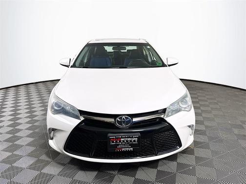 2016 Toyota Camry SE w/Special Edition Pkg