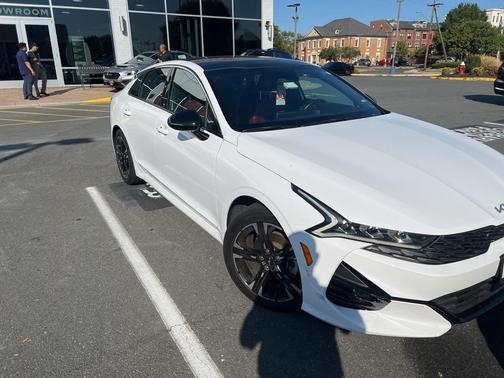 2022 Kia K5 GT-Line