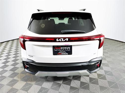 2025 Kia Seltos EX
