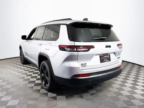 Silver Zynith 2025 Jeep Grand Cherokee L Limited