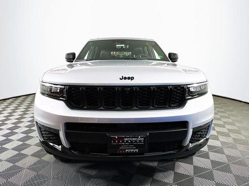 Silver Zynith 2025 Jeep Grand Cherokee L Limited