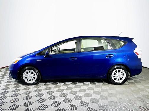 Blue Ribbon Metallic 2014 Toyota Prius v Two