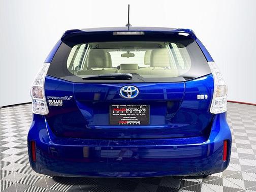 Blue Ribbon Metallic 2014 Toyota Prius v Two
