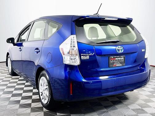 Blue Ribbon Metallic 2014 Toyota Prius v Two
