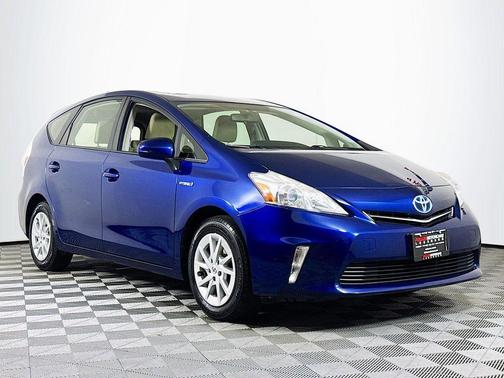 Blue Ribbon Metallic 2014 Toyota Prius v Two