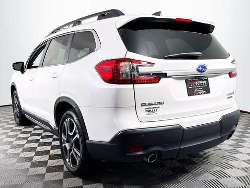 Crystal White Pearl 2026 Subaru Ascent Limited