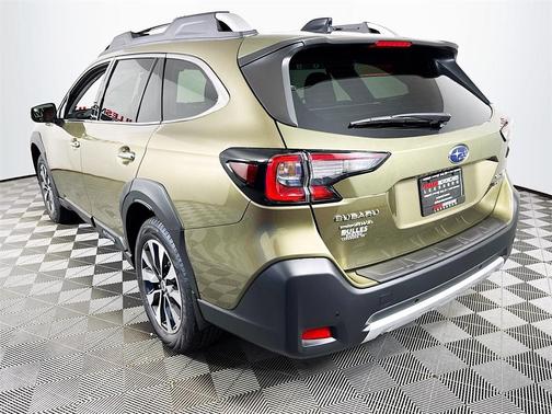 2025 Subaru Outback Touring XT