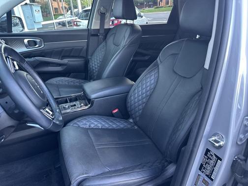 2022 Kia Sorento SX-PRESTIGE