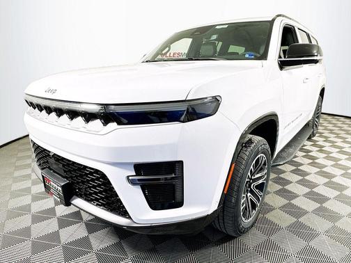 2026 Jeep Grand Wagoneer Base