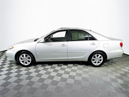 2005 Toyota Camry XLE