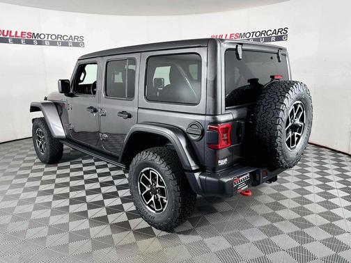 Crystal Metallic 2026 Jeep Wrangler Rubicon