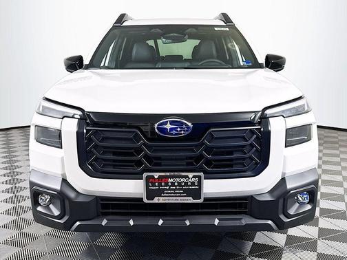 White Pearl 2026 Subaru Outback Limited